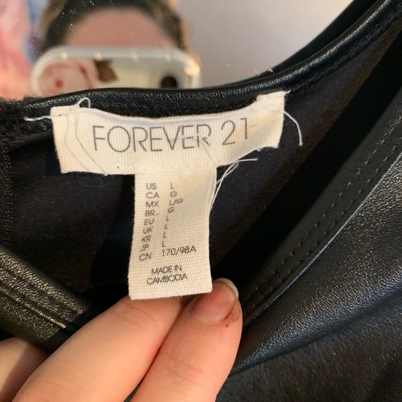 Faux leather crop top. - Picture 2 of 4